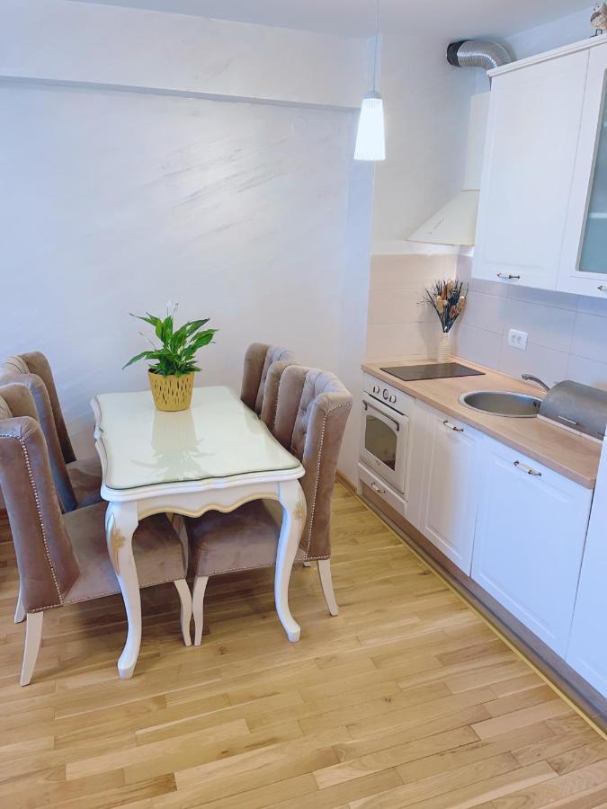 Buddha City Apartment Budva Buitenkant foto